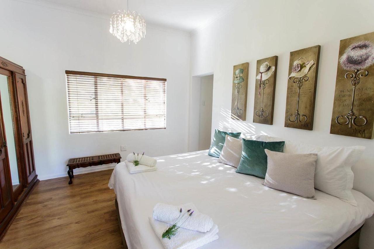 Blue Lily Retreat Bed & Breakfast Matjiesrivier  Exterior photo